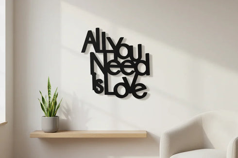 Frase di canzone decorativa da parete in legno “All you need is Love”